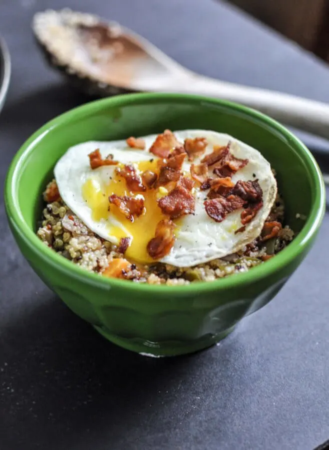 quinoa breakfast skillet